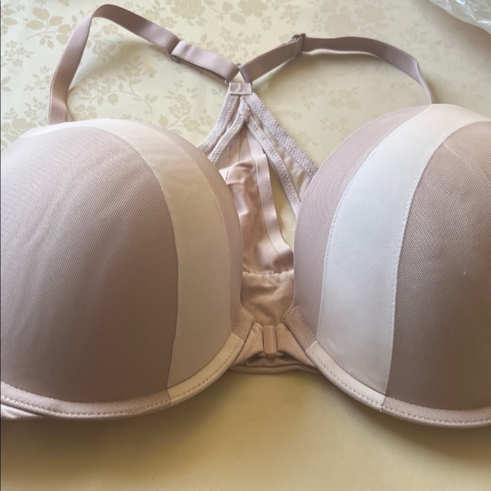 Victoria's Secret Blush and Cream Bra